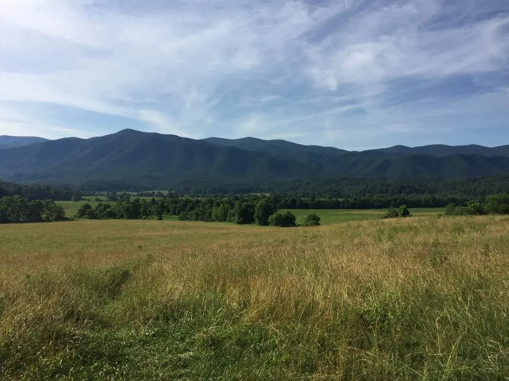 cades-cove_smooky-mountain-usa4
