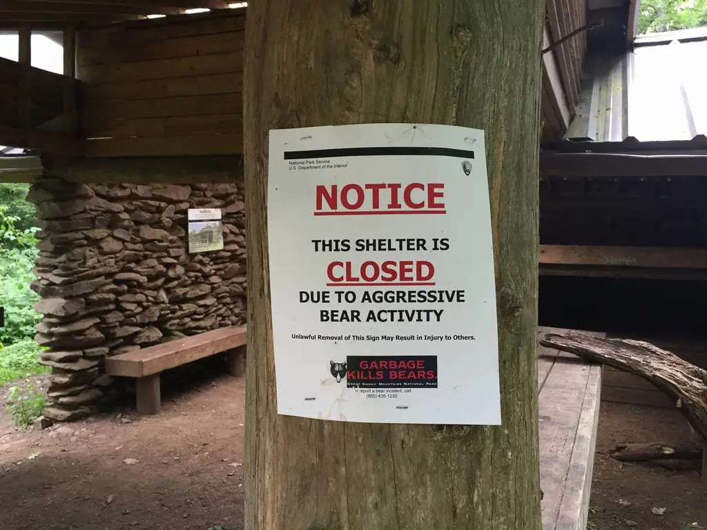 cades-cove_smooky-mountains-usa2