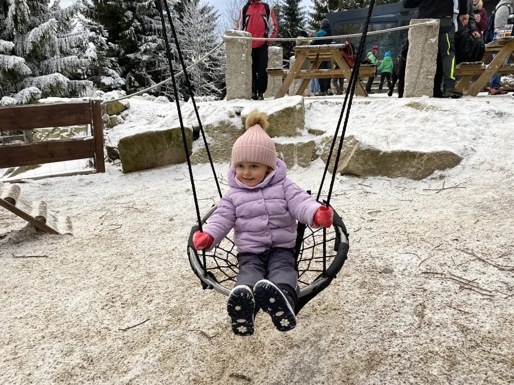 cerna-studnice-rozhledna5