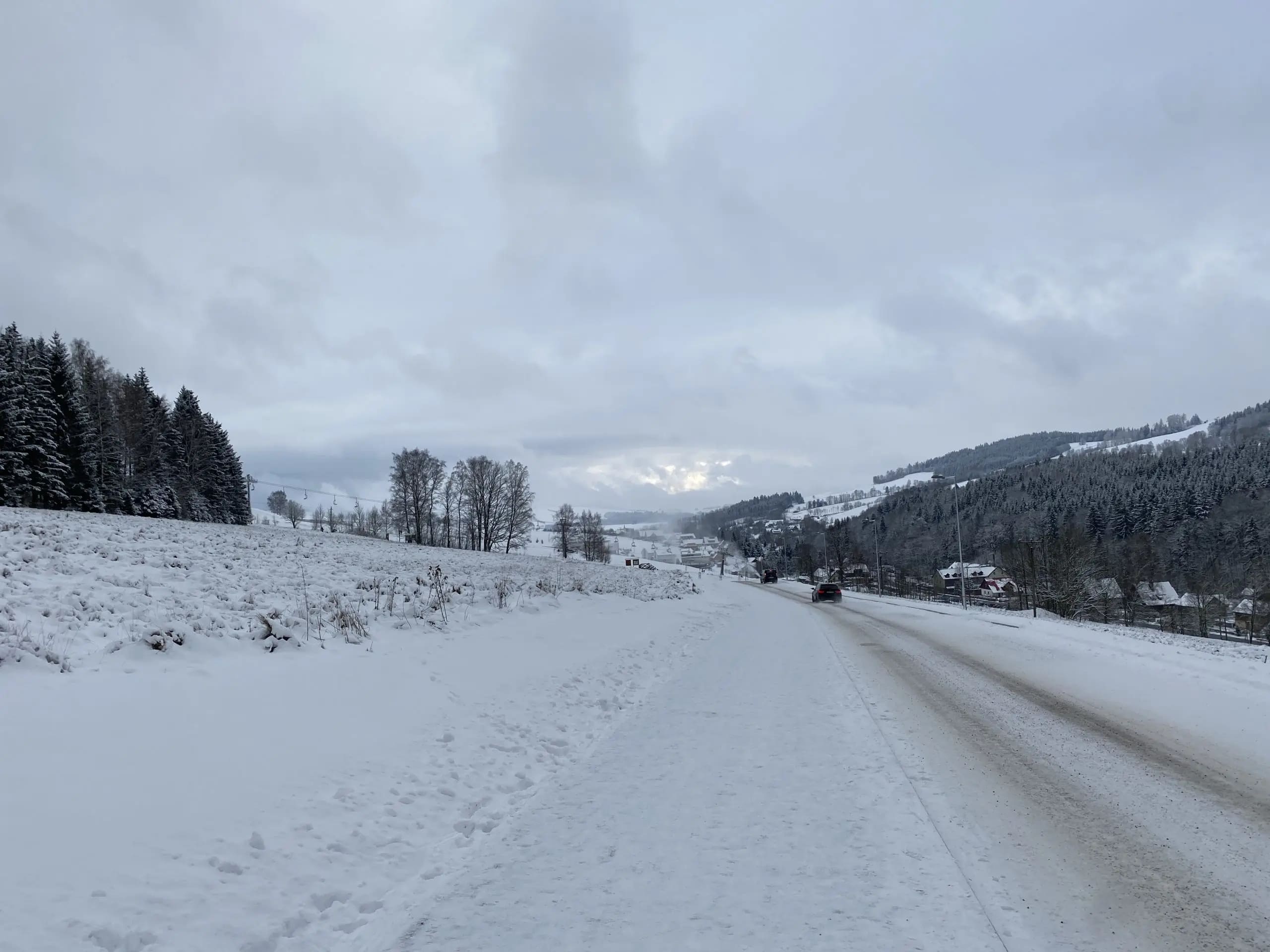 dolni-morava-cesta-k-lanovce-na-rozhlednu9-scaled