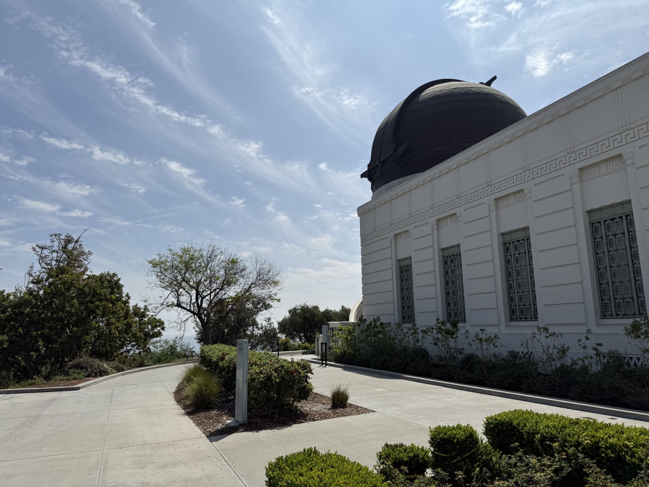 Griffith Observatory: místo, odkud uvidíte celé Los Angeles, Hollywood Sign i hvězdy nad hlavou