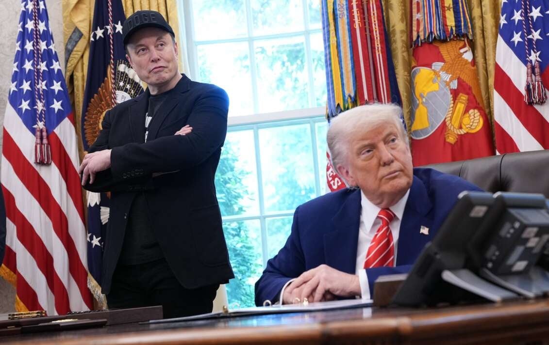 Pentagon přiznal, že použil Muskův Grok k útokům na Írán