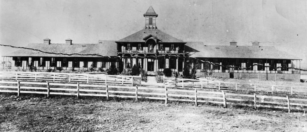 Protestantské sanatorium a počátky jihozápadní lékařské čtvrti ve Fort Worth