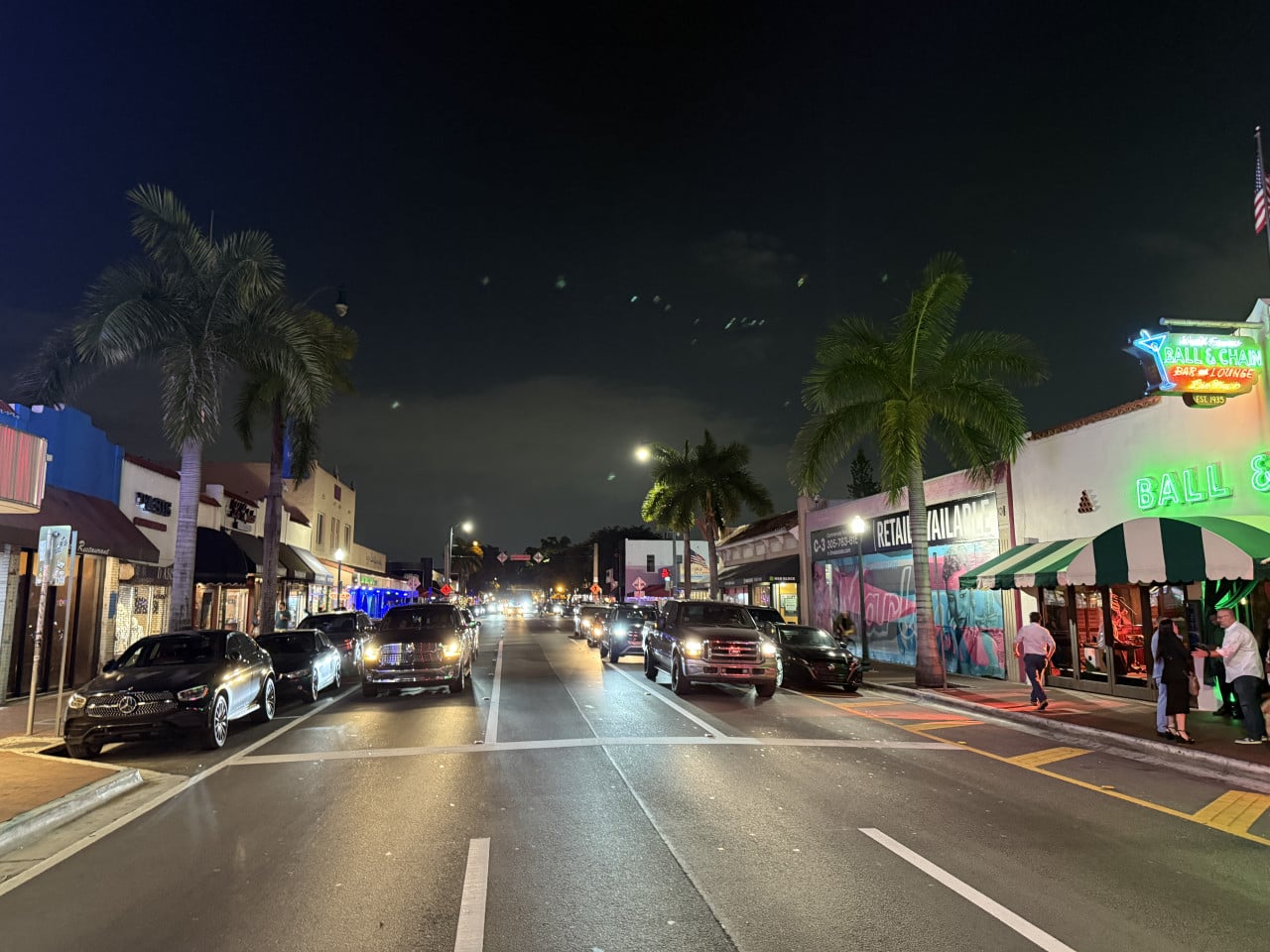 Little Havana v Miami: kubánská čtvrť, kterou musíte zažít (a kde se nejlíp najíst)