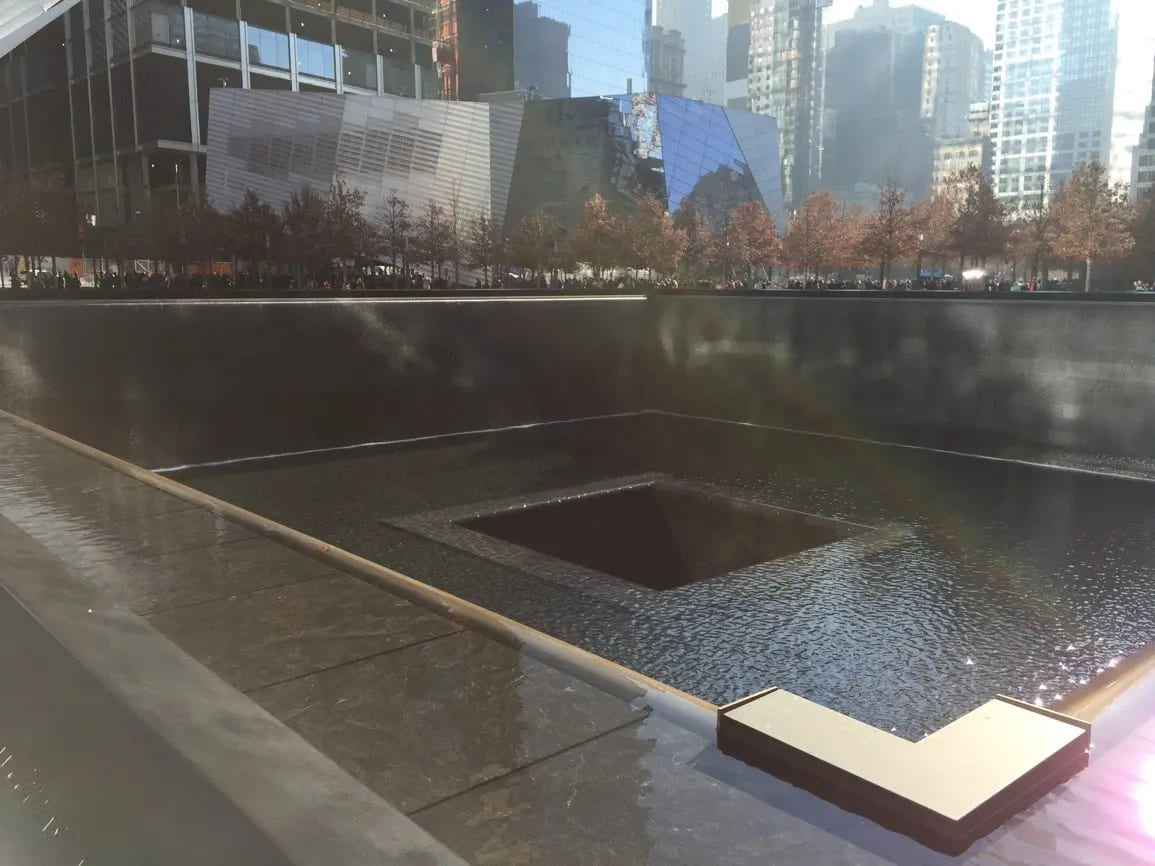 pamatnik 11 zari new york2