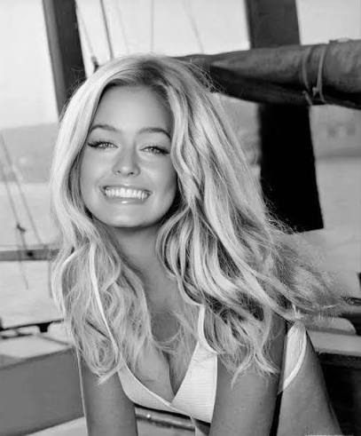 Mladá Farrah Fawcett.