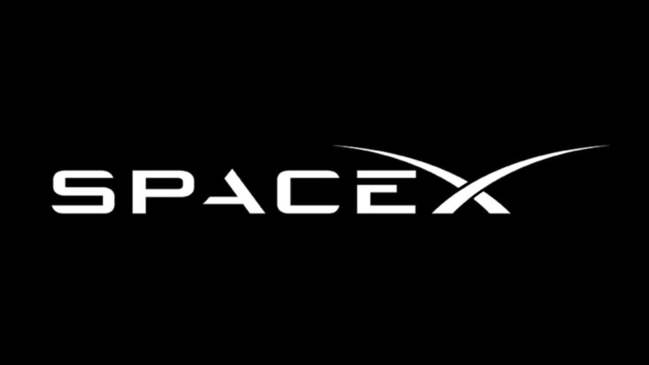 Google bude platit SpaceX skoro miliardu dolarů měsíčně za výpočetní výkon