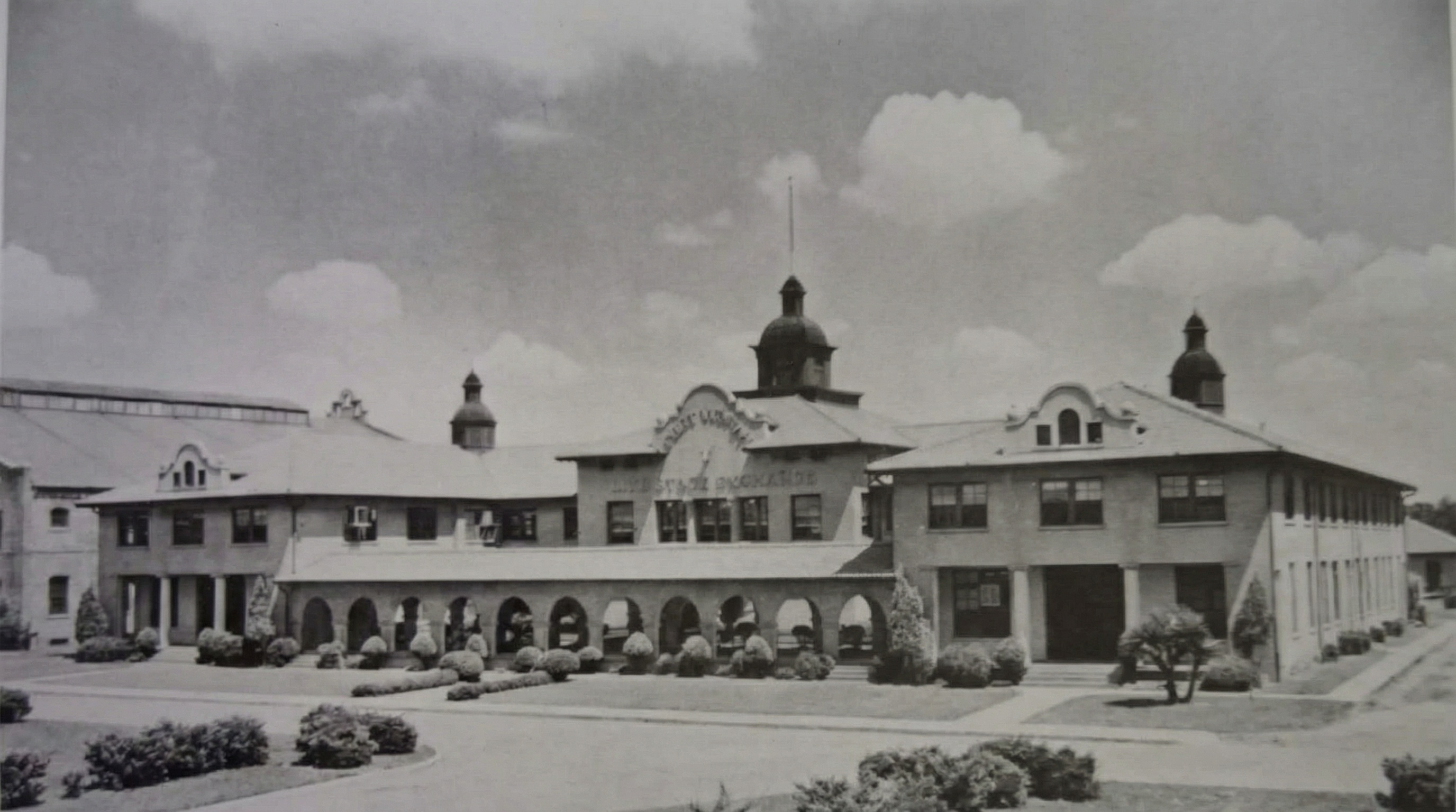 Foto budovy Live Stock Exchange.