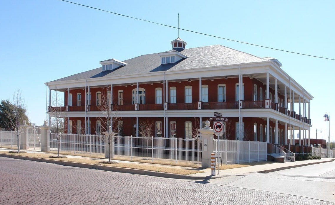 Bývalá kancelář Swift Meatpacking a restaurace Spaghetti Warehouse