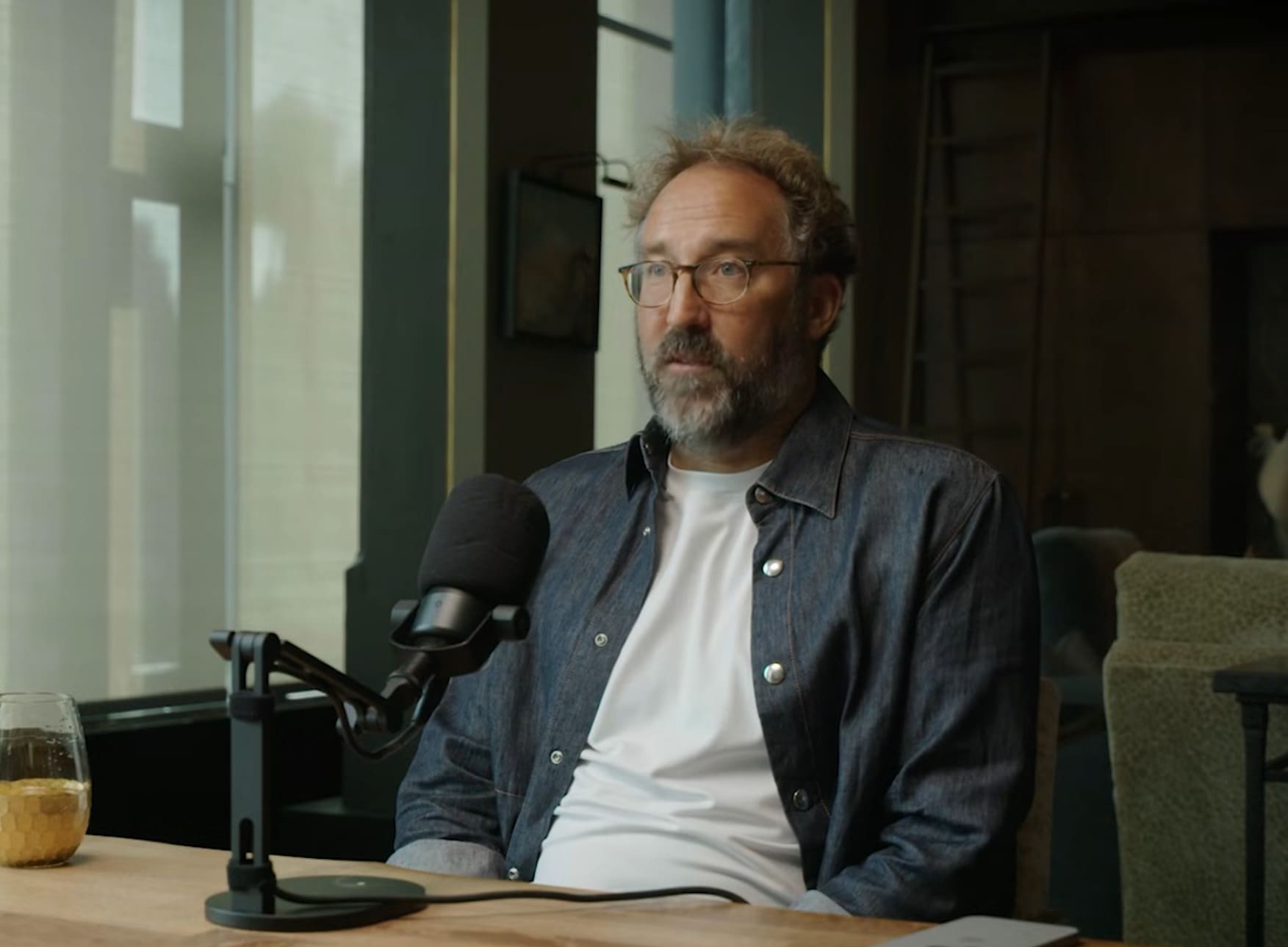 Proč by příští obří datové centrum mohlo být ve vesmíru? Pohled investora Gavina Bakera