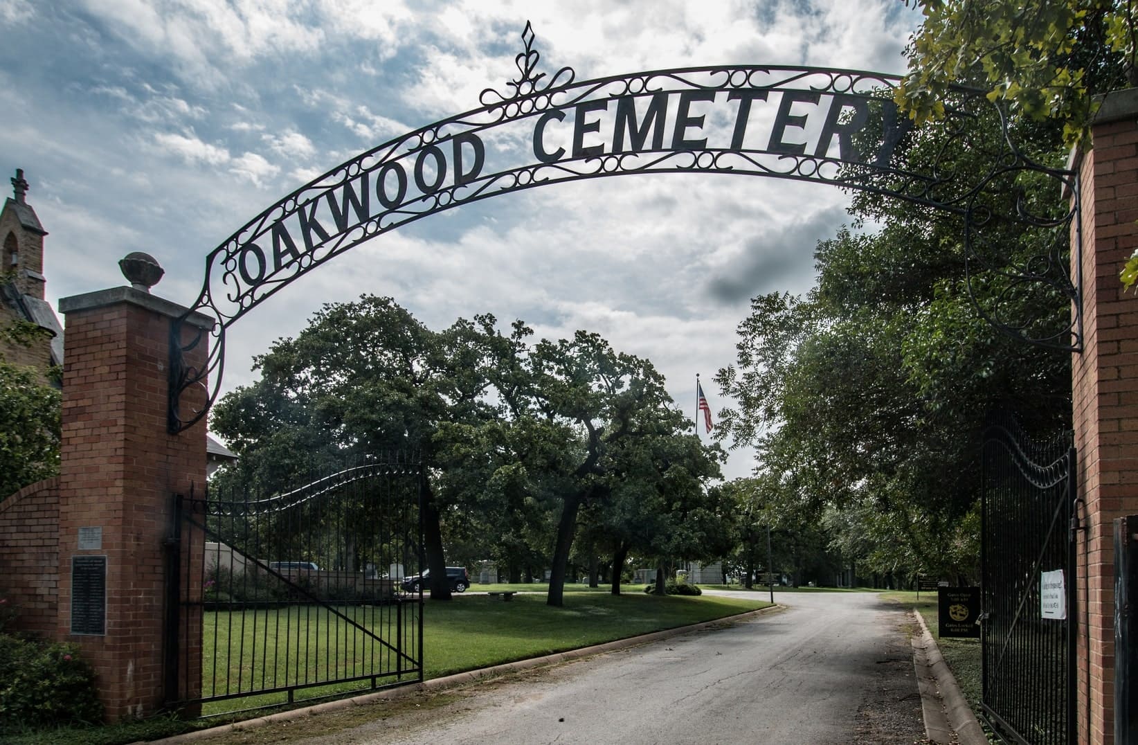 Hřbitov Oakwood ve Fort Worthu
