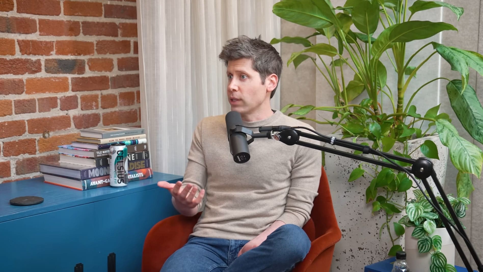 Varování Sama Altmana osdílení osobních tajemství s ChatGPT