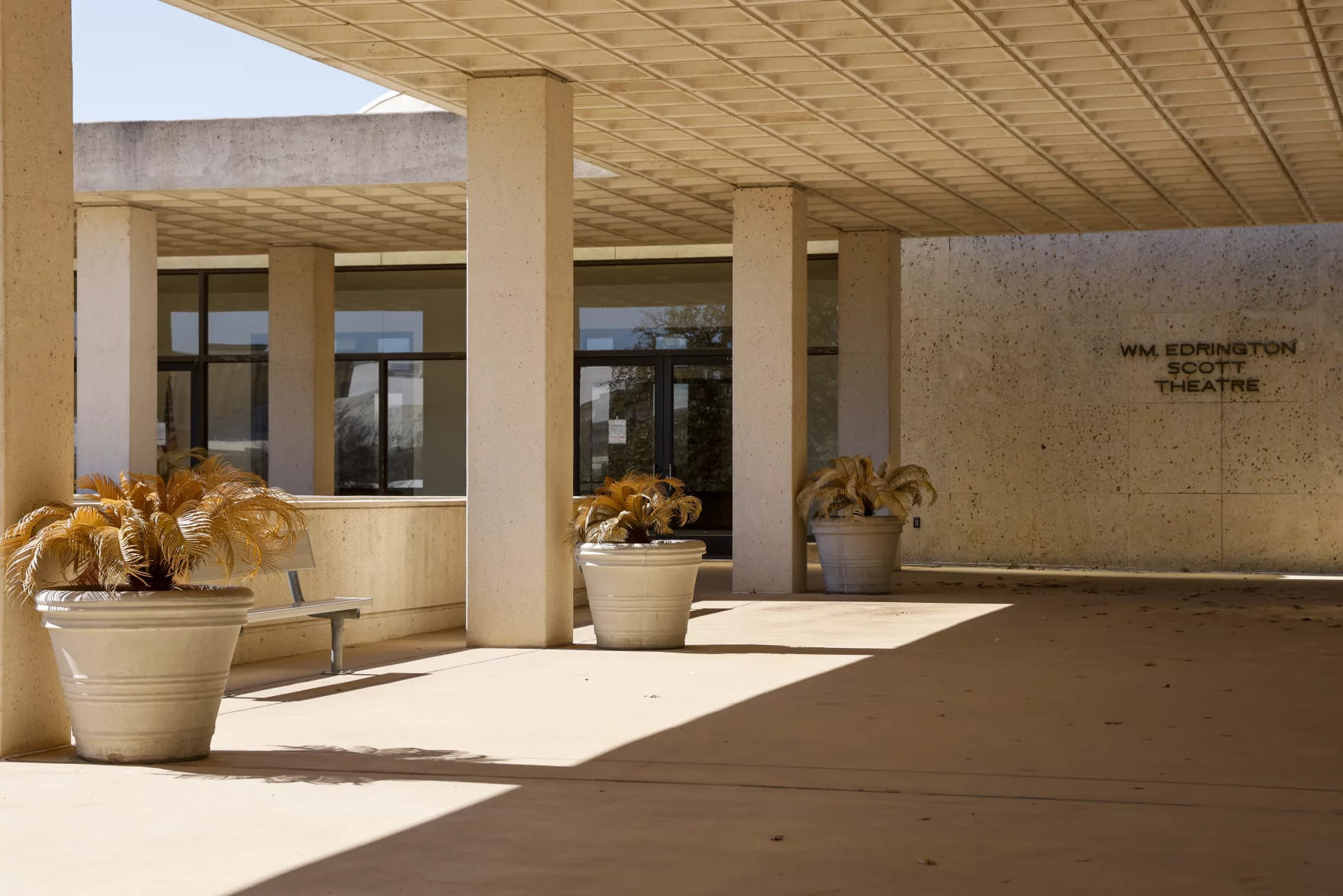 Scottovo strašidelné divadlo