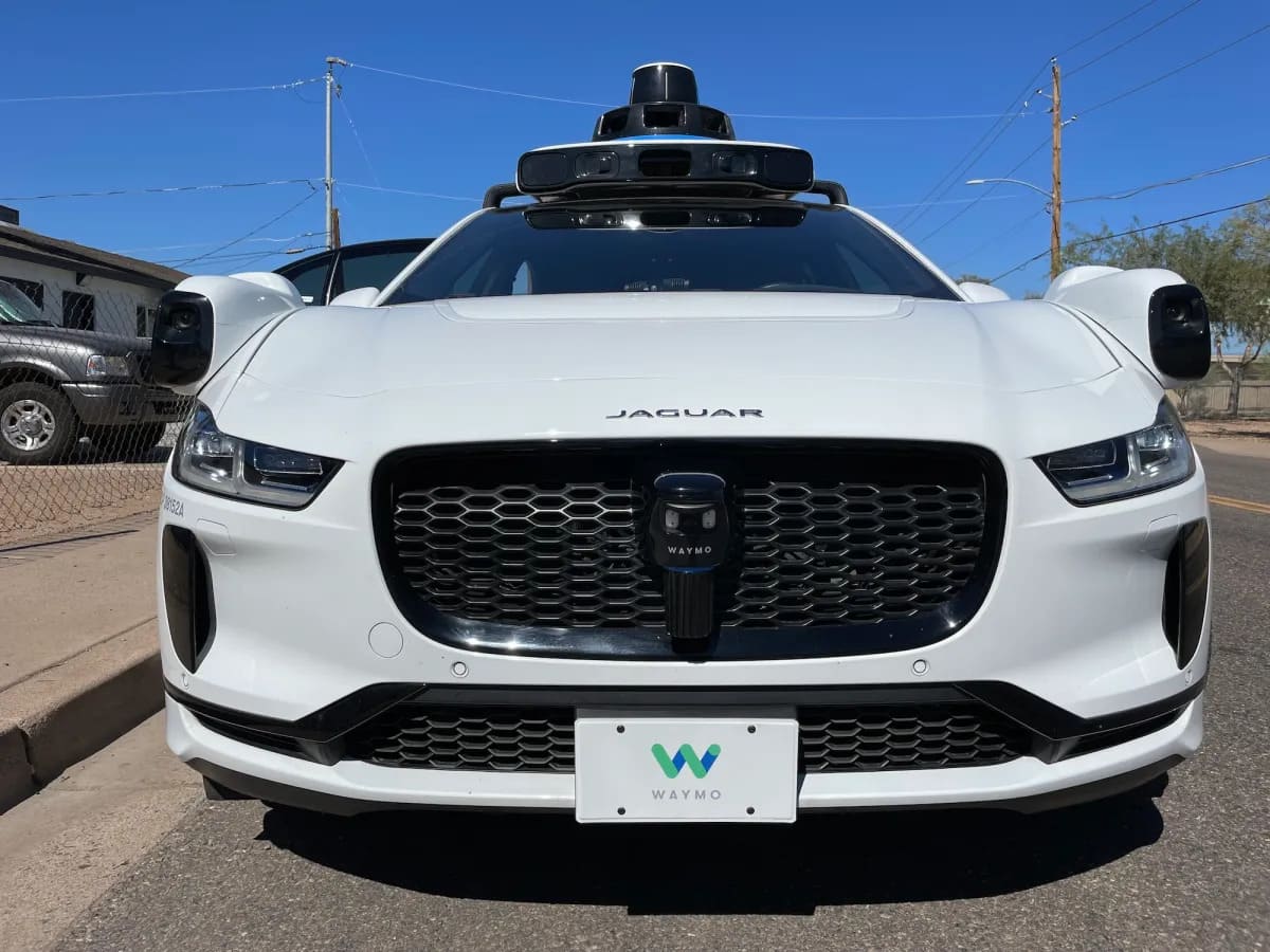 Waymo překonalo 161 milionů autonomních km: Robotaxi nabírá rychlost!